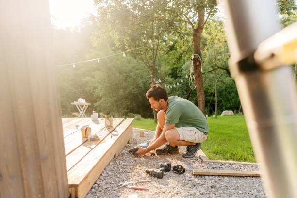 Expert carpenters for deck installation in Noida