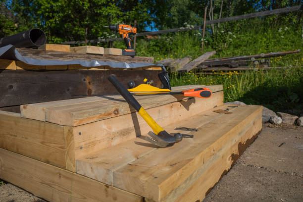 Expert carpenters for deck installation in Noida
